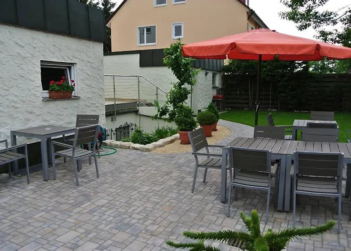 Nuernberger Trichter Family-business Garni