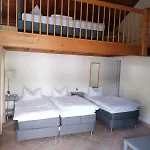 Nuernberger Trichter Hotell 3*