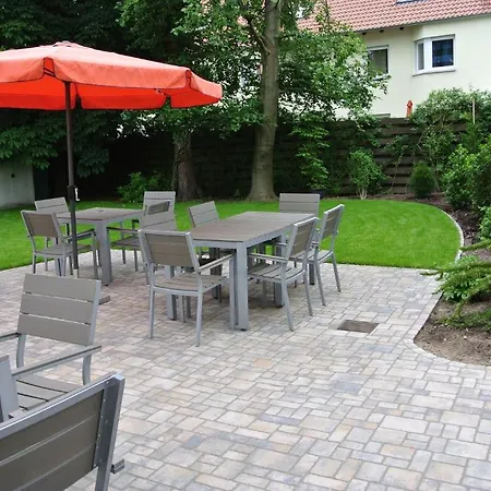 Nuernberger Trichter Family-business Garni Nuremberg