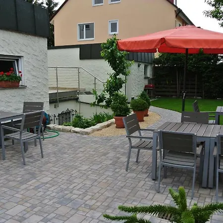 Nuernberger Trichter Family-business Garni