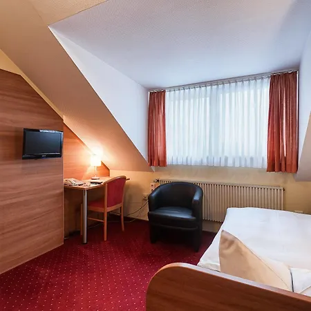 Nuernberger Trichter Family-business Garni Hotel Nuremberg