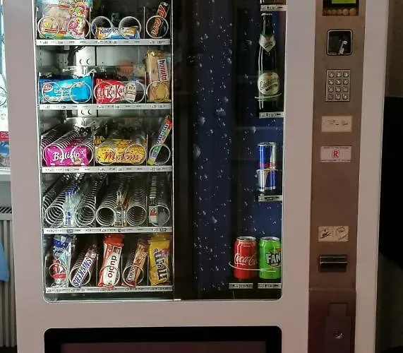 Nuernberger Trichter Family-business Garni Hotel 3*