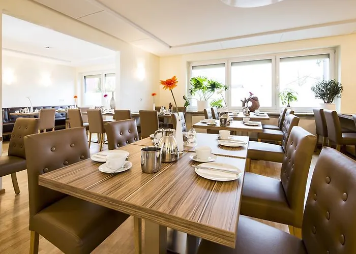 Nuernberger Trichter Family-business Garni Hotel Neurenberg