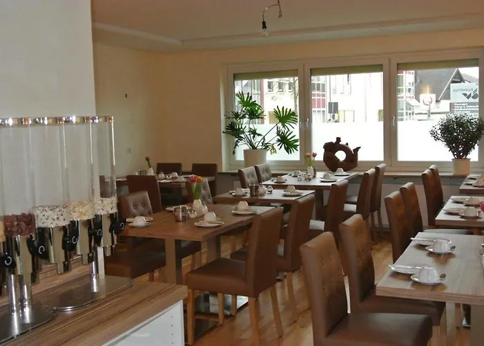Nuernberger Trichter Family-business Garni 3* Norimberga