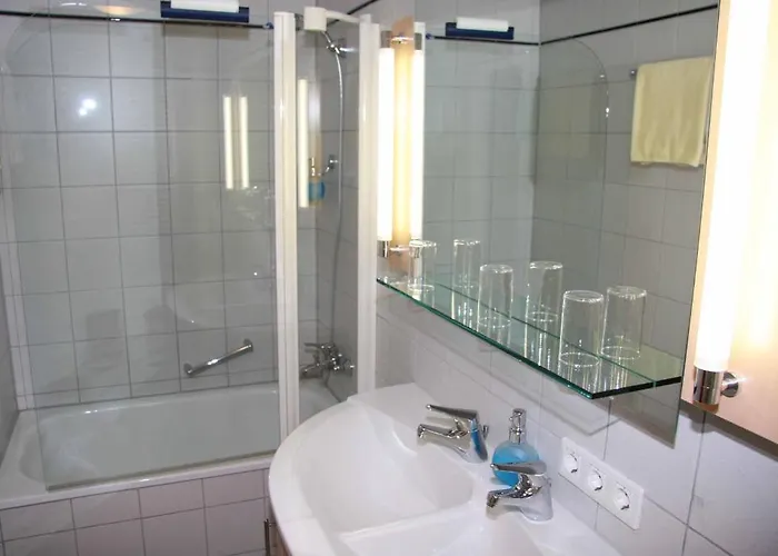 Nuernberger Trichter Family-business Garni Hotel Neurenberg